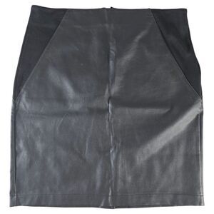 Halo Black Mini Pencil Skirt for Night Out